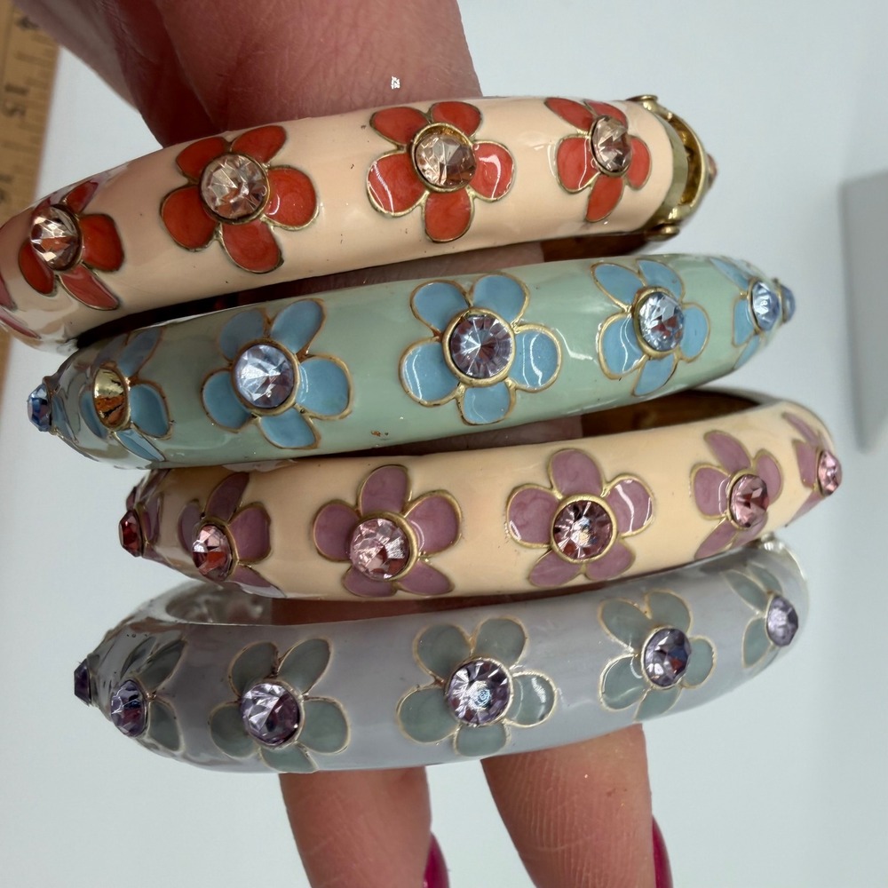 Vintage Enamel Flower Hinged Bangle‎ Bracelets Rhinestone Set 4 Pastel Boho